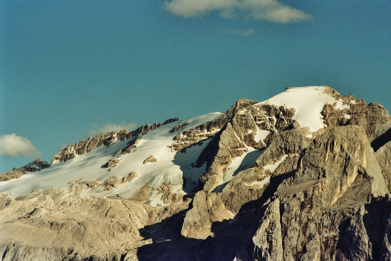 Rifugio Sass Bece Hotel Canazei Exterior photo